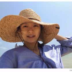 モデルプレス - 妊娠中の榮倉奈々、沖縄でナチュラルな美貌輝く すっぴん公開で羨望の声続々「キレイ過ぎる」