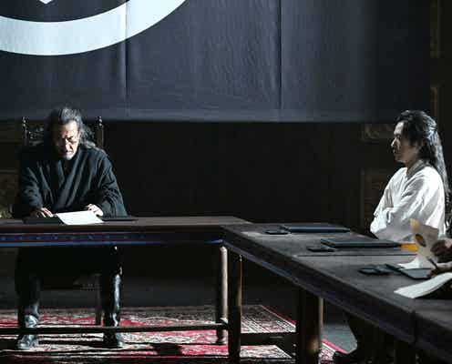 「VIVANT」役所広司の正体に衝撃走る「言葉が出ない」「想像を優に超えてきた」二宮和也のセリフに疑問も