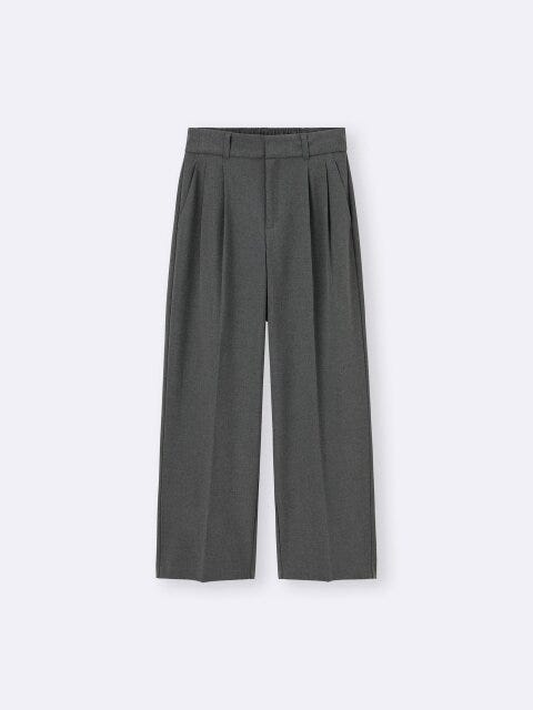 GU タックワイドパンツ GUのタックワイドパンツ