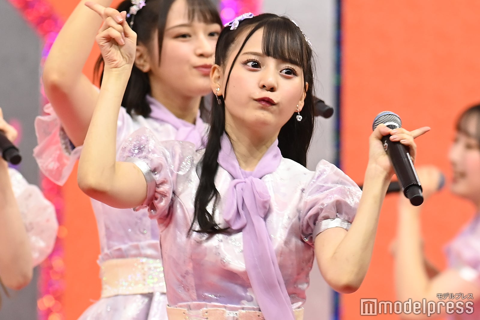 ＝LOVE（C）モデルプレス