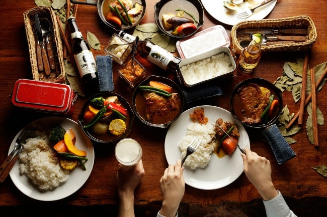 老舗カリー店「アルペンジロー本店」リニューアルオープン／画像提供：ブライダルプロデュース