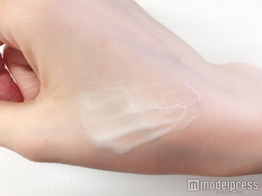 美容液成分たっぷり（C）モデルプレス