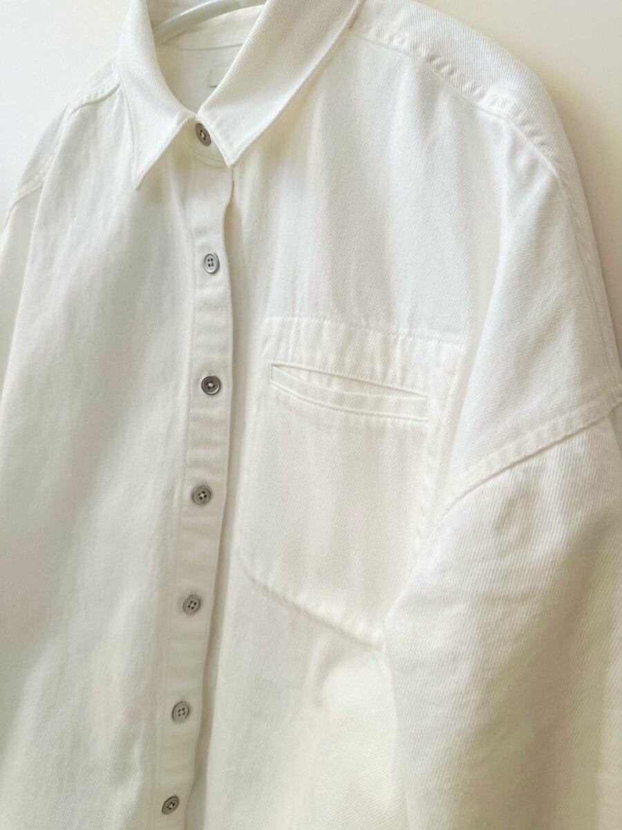 ユニクロデニムリラックスシャツジャケット　WHITE