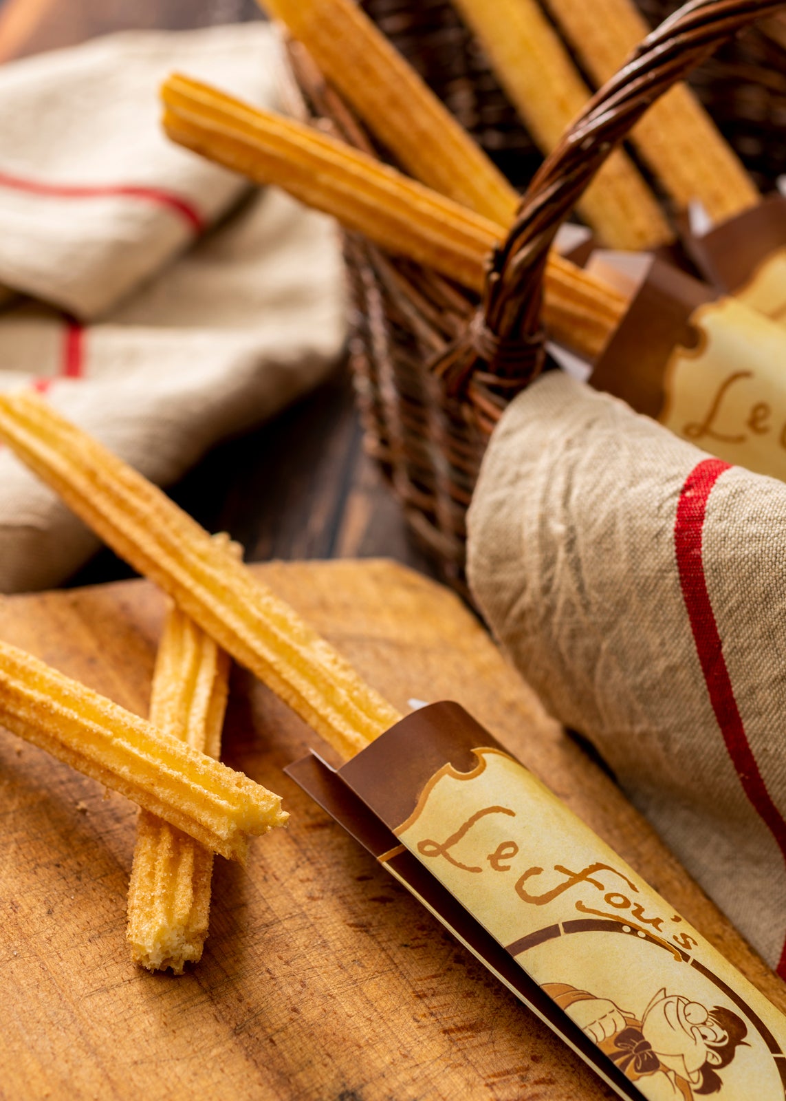 ル・フウズ・チュロス（アップルキャラメル）／「ル・フウズ」（C）Disney