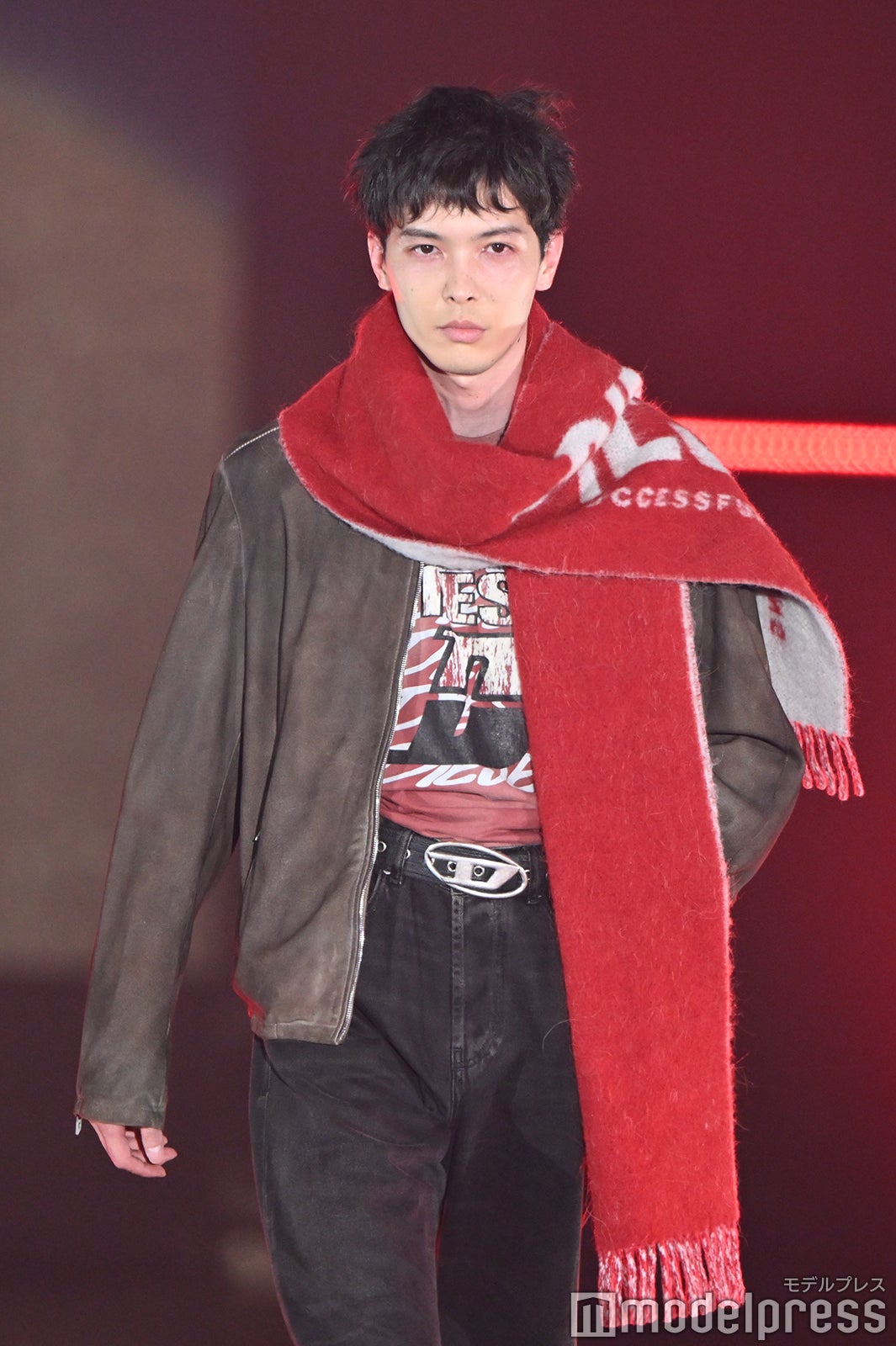 （C）モデルプレス