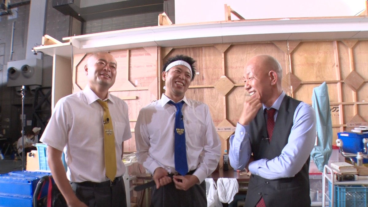 あばれる君、サンシャイン池崎、小峠英二（C）TBS