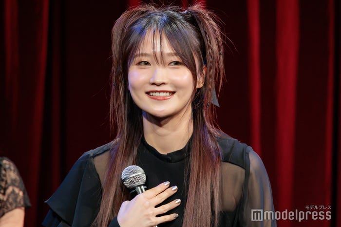 鞘師里保(C)モデルプレス