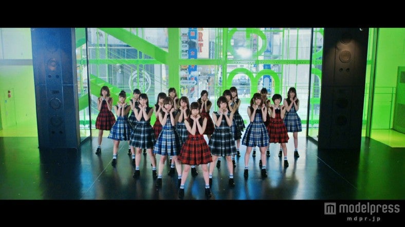 乃木坂46の9枚目シングル「夏のFree＆Easy」より