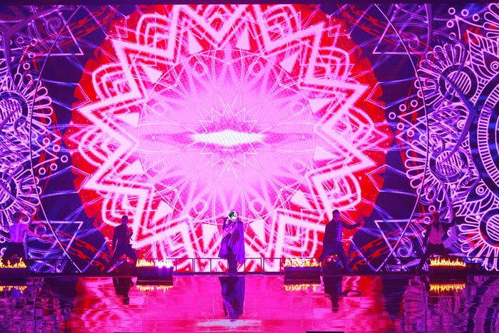 『AMPTAKxCOLORS Special Live in 日本武道館「虹」』2024年8月1日、東京・日本武道館/林晋介・原田圭介撮影