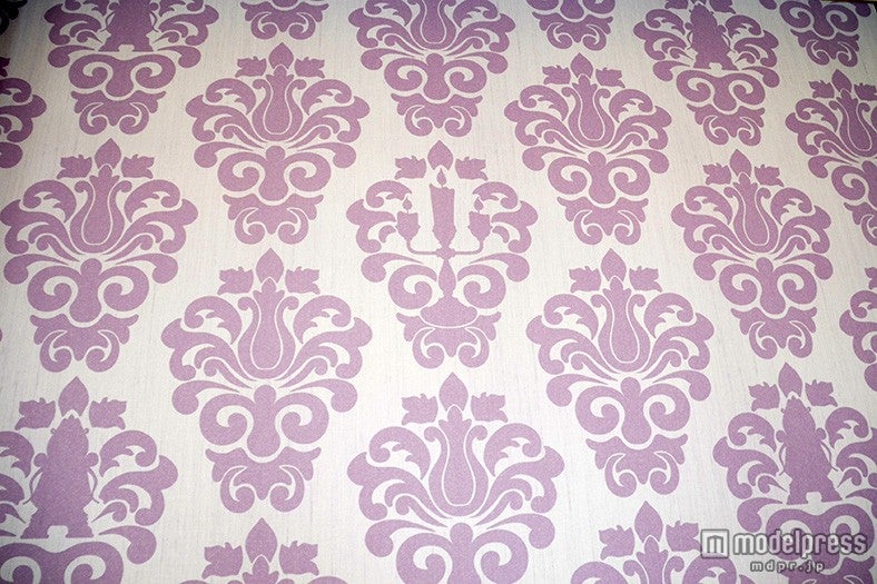 壁紙にキャラクターも隠れてる