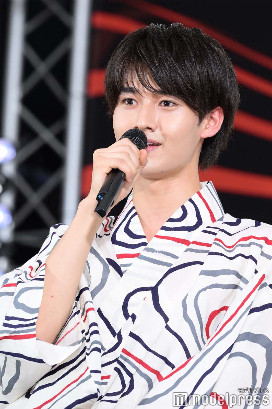 藤岡真威人（C）モデルプレス