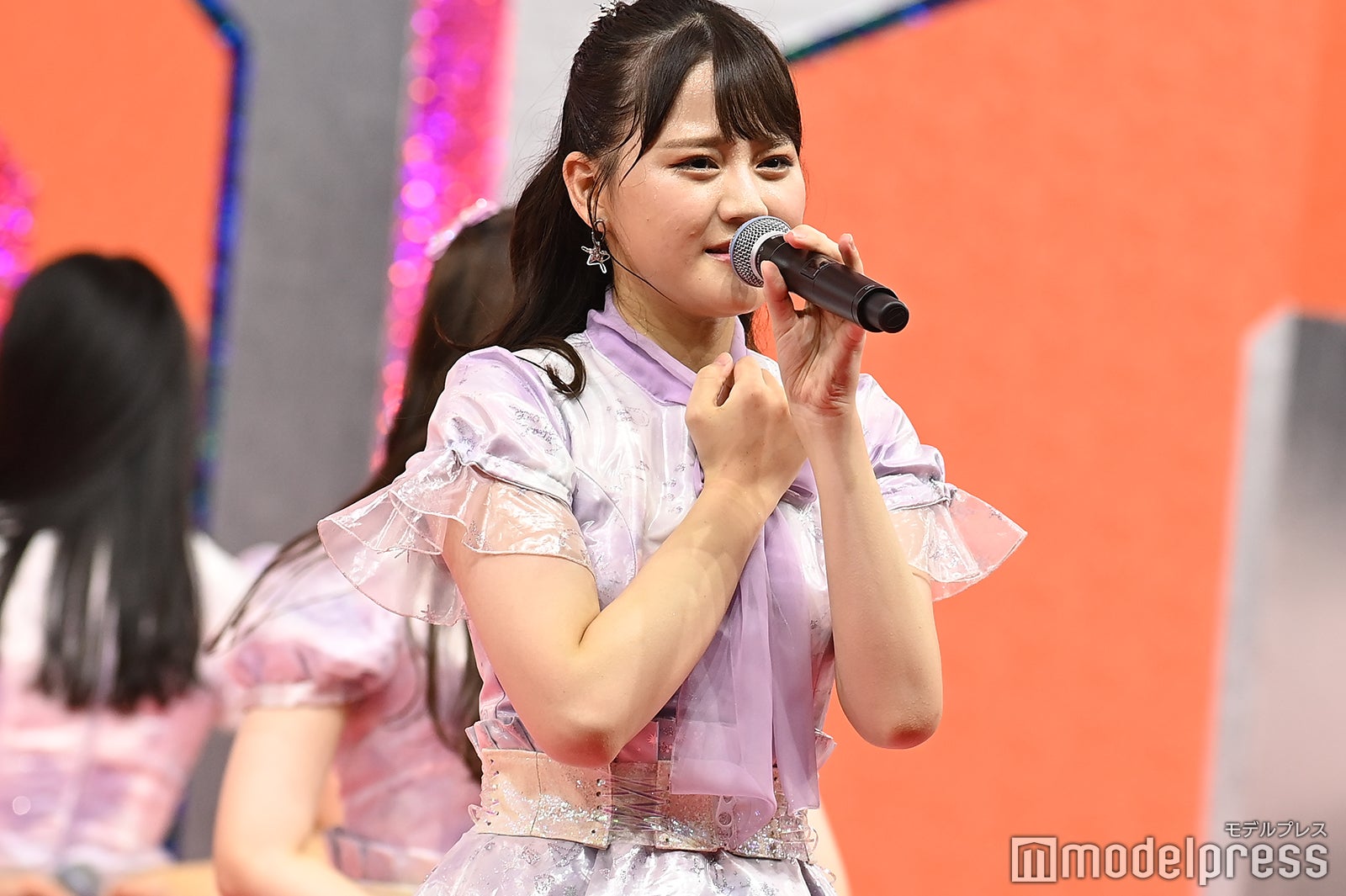 ＝LOVE（C）モデルプレス