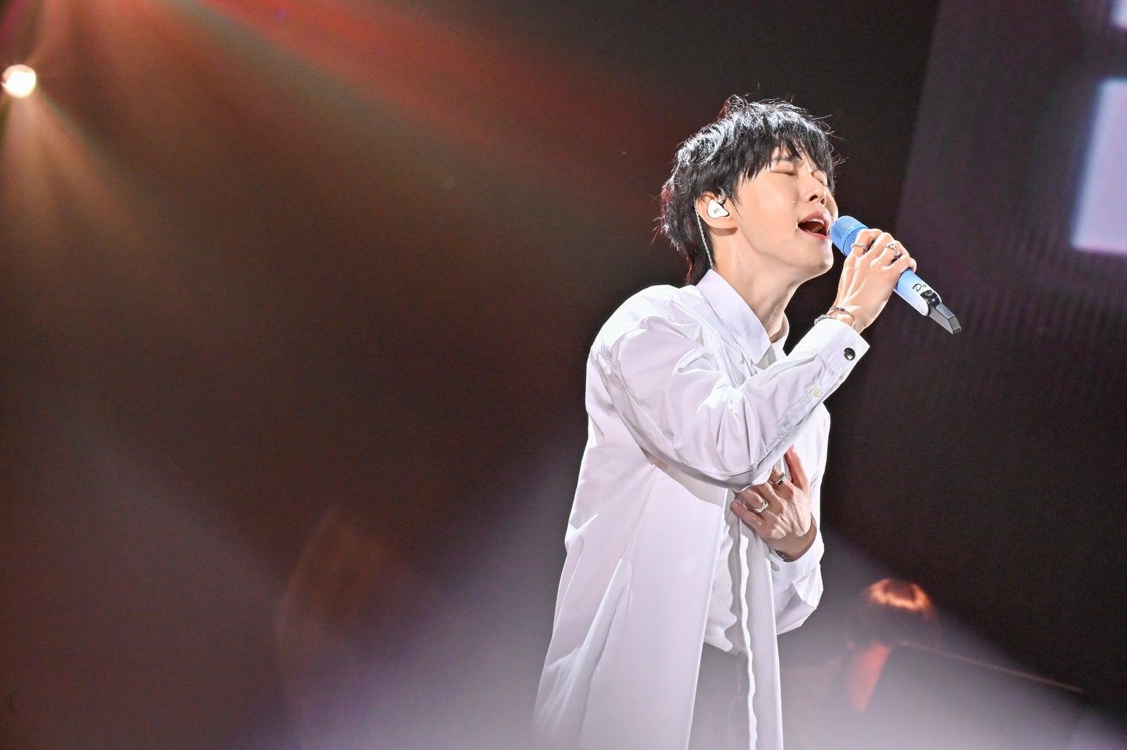 ドヨン（C）田中聖太郎写真事務所