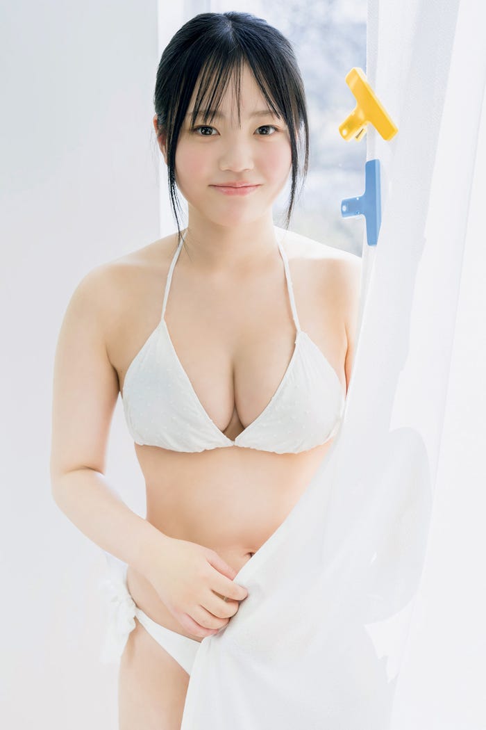 鈴原すず(C)光文社/週刊FLASH 写真:矢西誠二