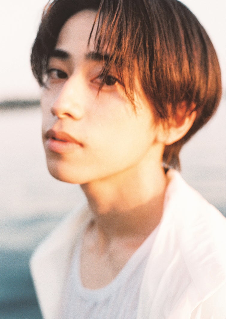 本島純政ファースト写真集「純」／撮影：増田彩来（C）ワニブックス刊