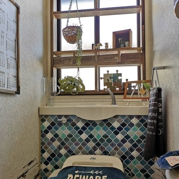 窓枠diyで自分らしくアレンジ 真似したいおしゃれなインテリア実例をご紹介 モデルプレス