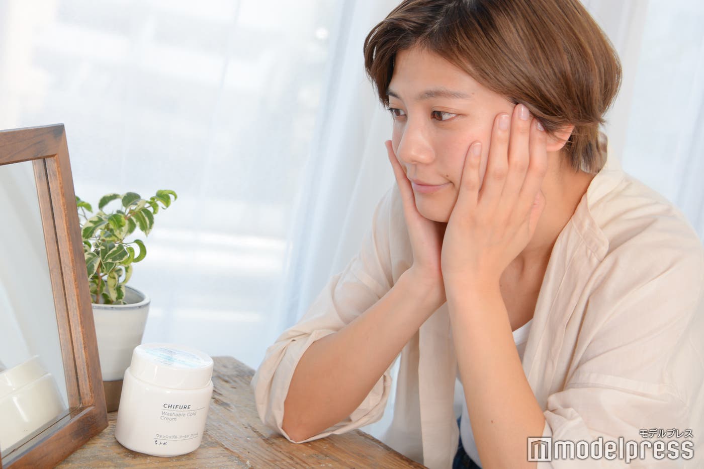 スキンケアは“落とす”ステップも大切(C)モデルプレス