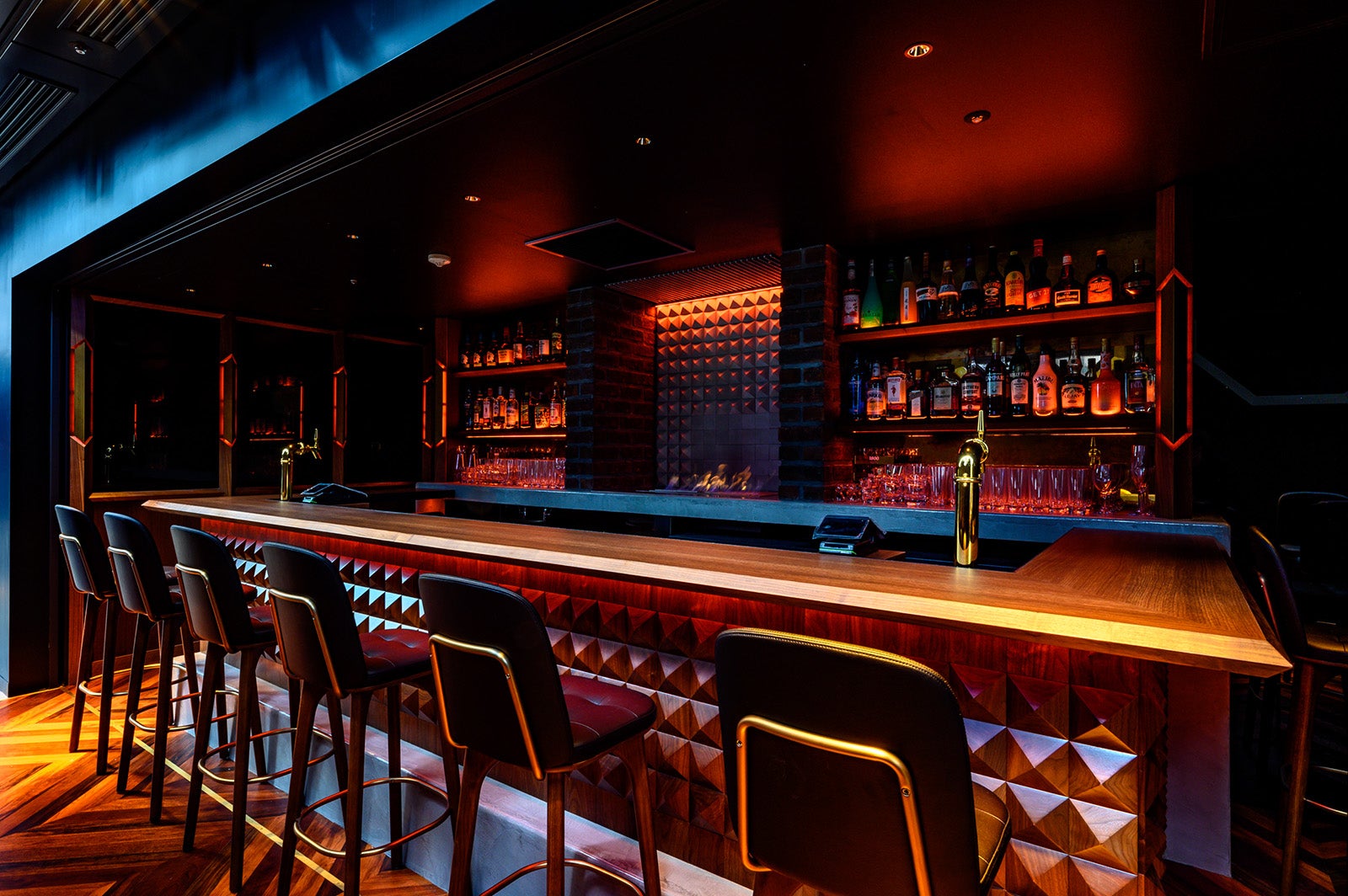 RAISE店内写真（提供写真）