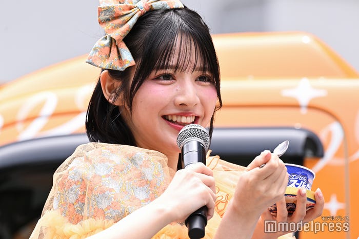 鎮西寿々歌(C)モデルプレス