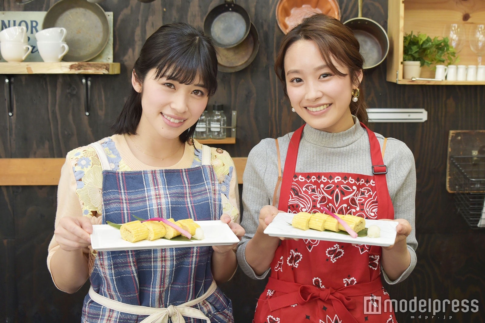 無事、料理が完成！ （C）モデルプレス