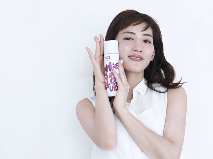 綾瀬はるか 少女時代スヨンらの 自分らしさ とは 力強く魅力的な姿を動画で公開 モデルプレス 綾瀬はるか 少女時代スヨンらの 自分らしさ とは 力強く魅力的な姿を動画で公開 モデルプレス