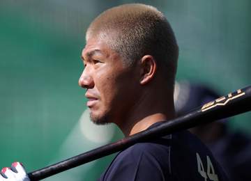 元気そう！手術から約3週間…オリックス・頓宮裕真が松葉づえ姿の写真を初投稿「リハビリ頑張ります」右膝後十字靱帯損傷で7月に手術受ける