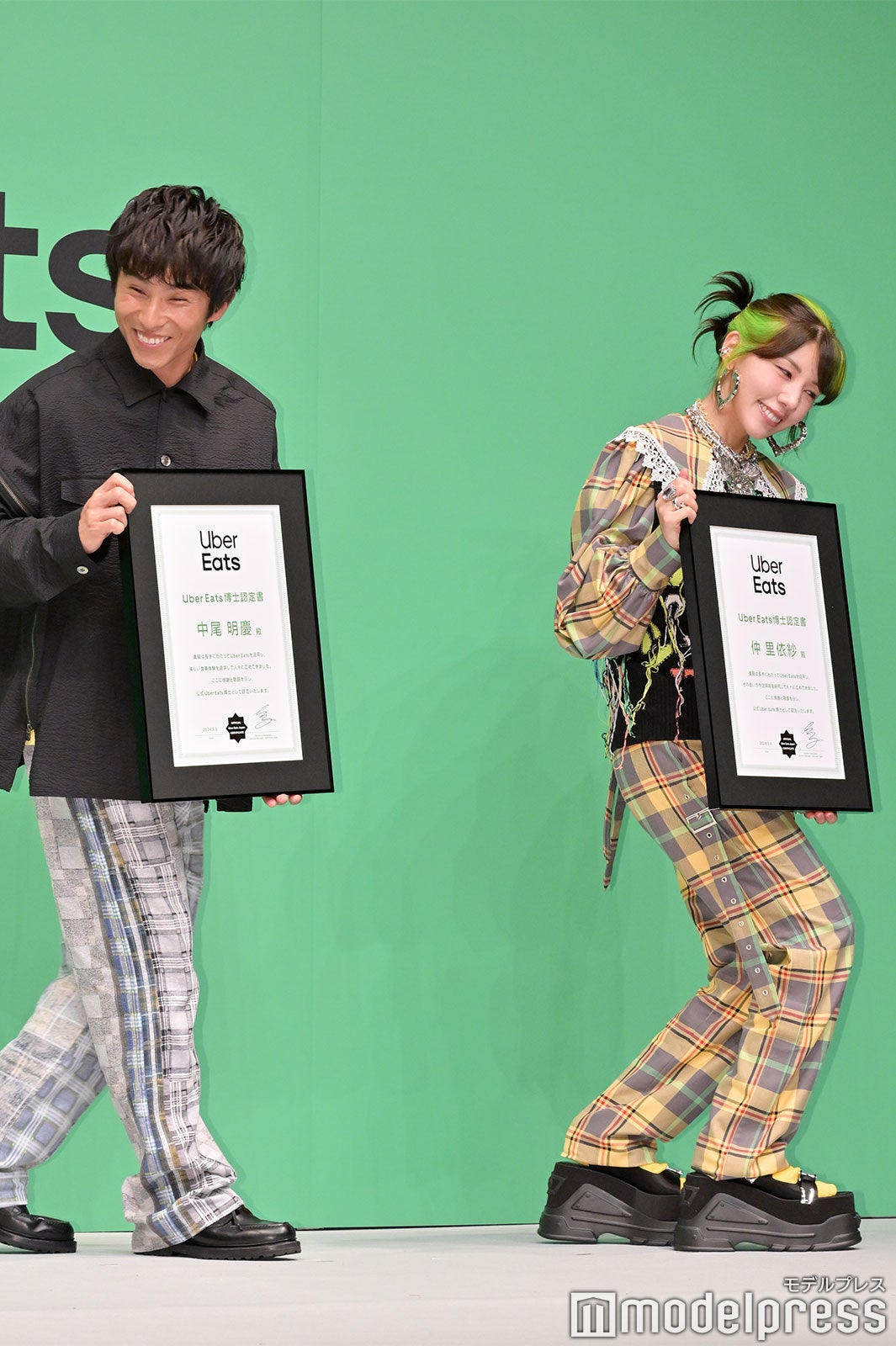 中尾明慶、仲里依紗（C）モデルプレス