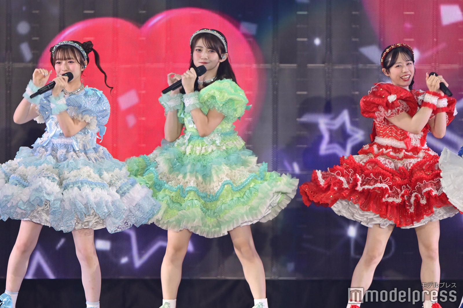 （C）モデルプレス