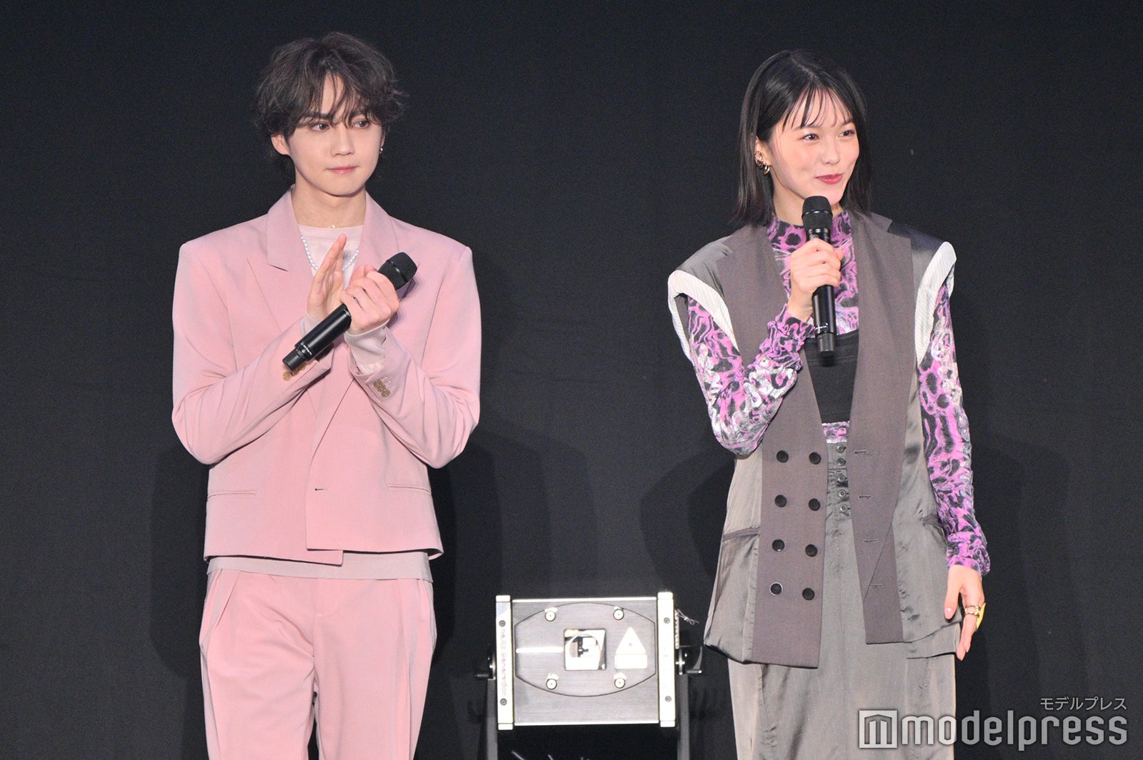 （C）モデルプレス