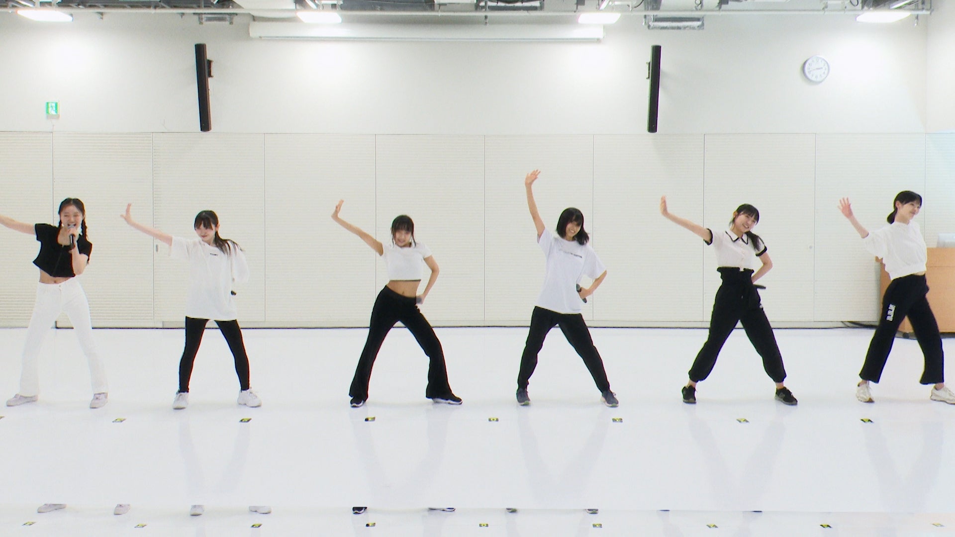 「OUT OF 48」第14話より（C）NTV