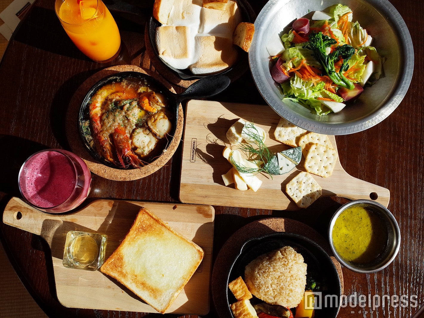 メニュー一例（C）モデルプレス