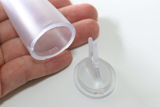 立てられる乾きやすいブローブラシ　ミニクリーナー