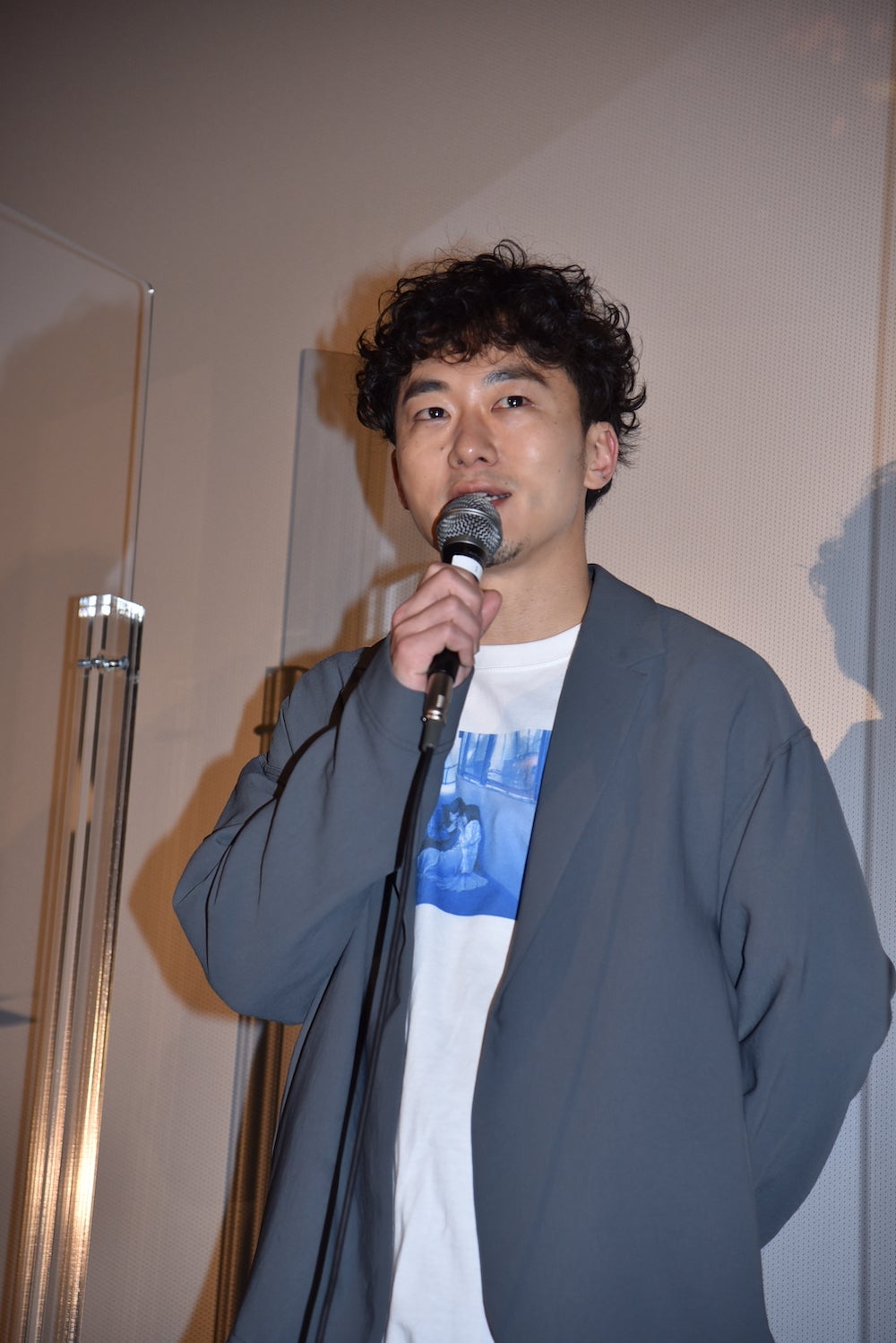 松居大悟監督 （C）2022『ちょっと思い出しただけ』製作委員会