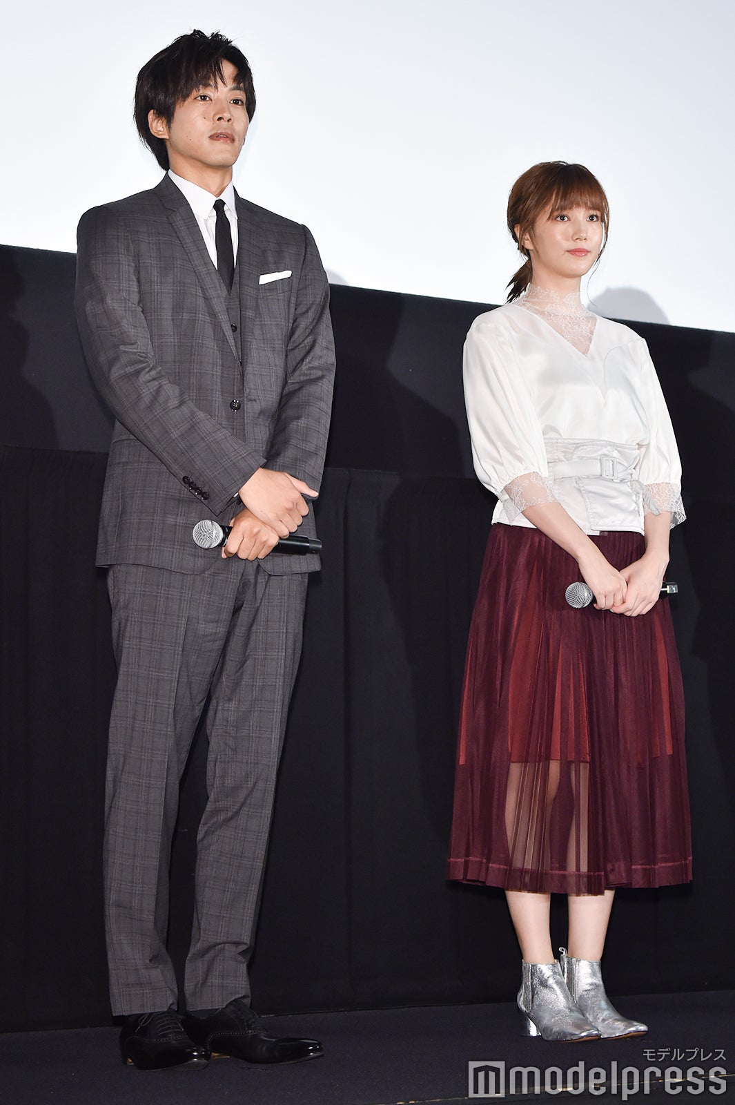 松坂桃李、本田翼 （C）モデルプレス