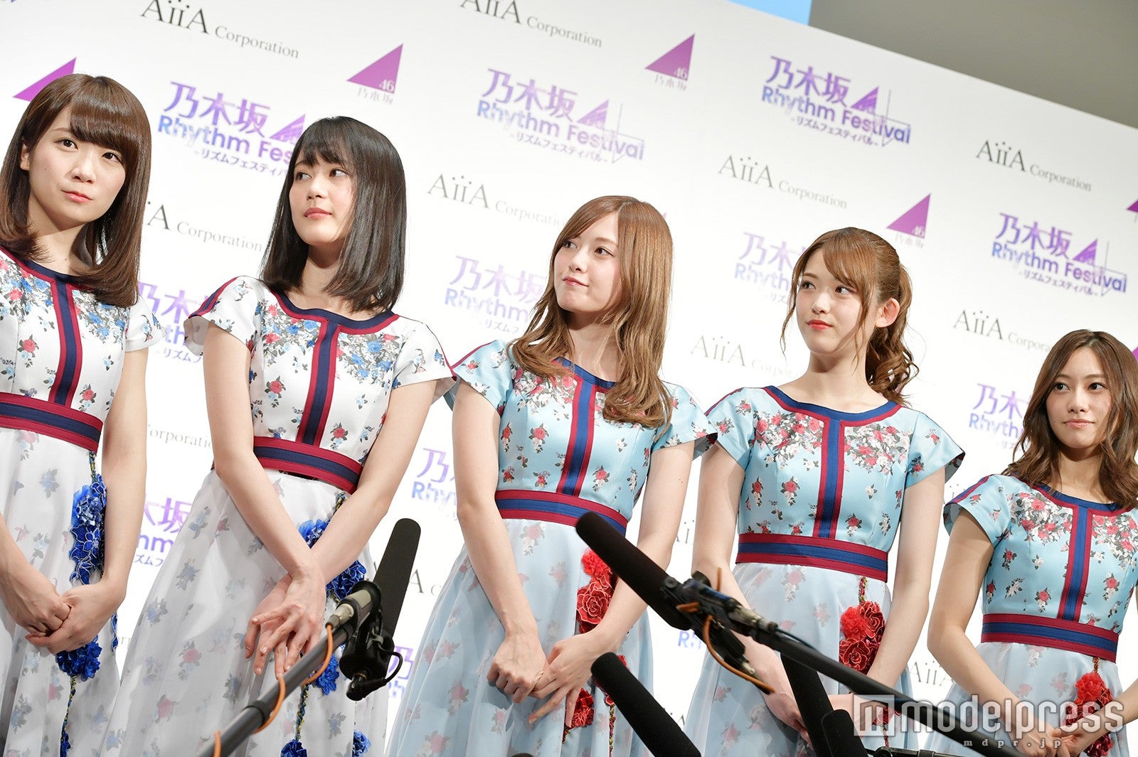 乃木坂46 星野みなみ 若月佑美 和田まあや オリエンタルラジオ　サイン 乃木坂46 星野みなみ 若月佑美 和田まあや オリエンタルラジオ