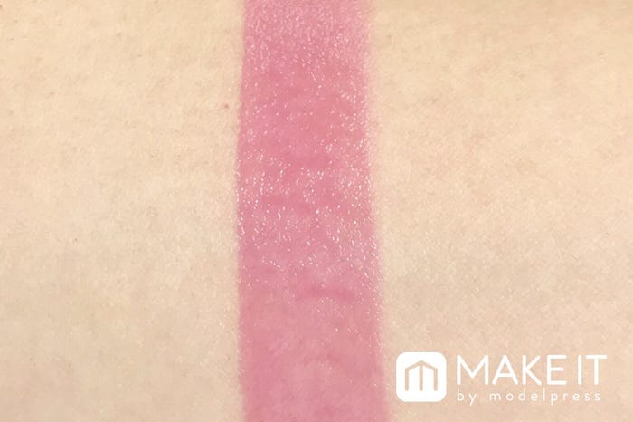 エレガンス クルーズ/ライブリー ルージュ/LV02 (C)メイクイット