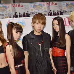 lol／左から：hibiki、honoka、佐藤友祐、moca、小見山直人