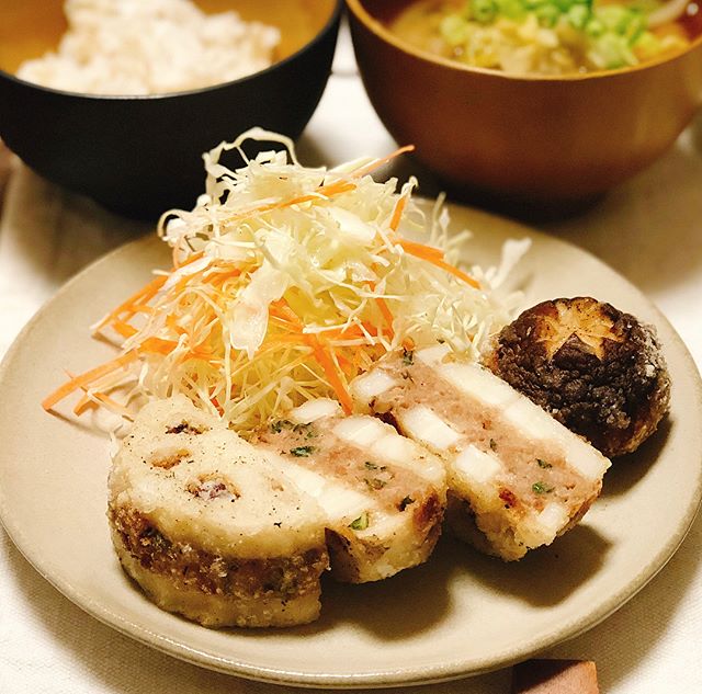 温かい煮込みうどんに合う献立って 夕飯に作りたい美味しいおかずレシピ モデルプレス 温かい煮込みうどんに合う献立って 夕飯に作りたい美味しいおかずレシピ モデルプレス
