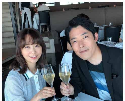 オリラジ中田敦彦、福田萌と結婚6周年で2ショット公開 話題の「#今日の妻も可愛い」で感謝をつづる