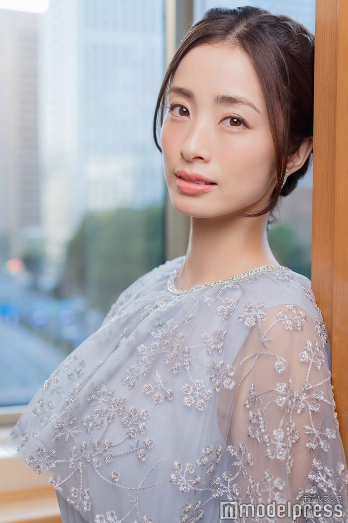 上戸彩(C)モデルプレス