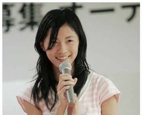 松井珠理奈、デビュー前の写真公開に反響「人生が変わった日」