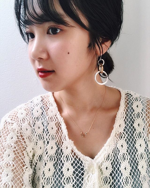 不器用さんでも出来る簡単ヘアアレンジ集 オフィスでも好印象を与える大人のスタイル モデルプレス 不器用さんでも出来る簡単ヘアアレンジ集 オフィスでも好印象を与える大人のスタイル モデルプレス