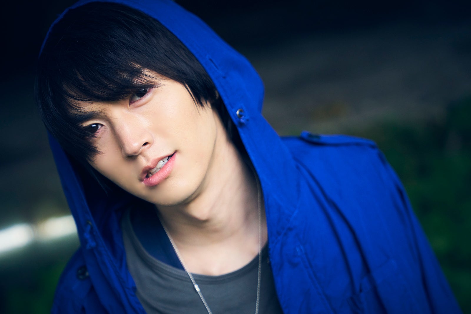 『和田雅成写真集　初戀』（C）KADOKAWA CORPORATION 2018　撮影・神藤剛