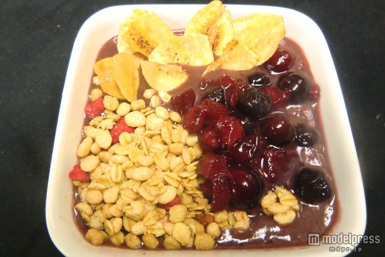 話題のフルーツスイーツ「アサイーボウル」￥600