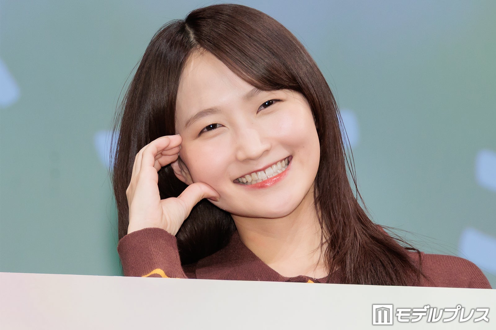 鞘師里保（C）モデルプレス