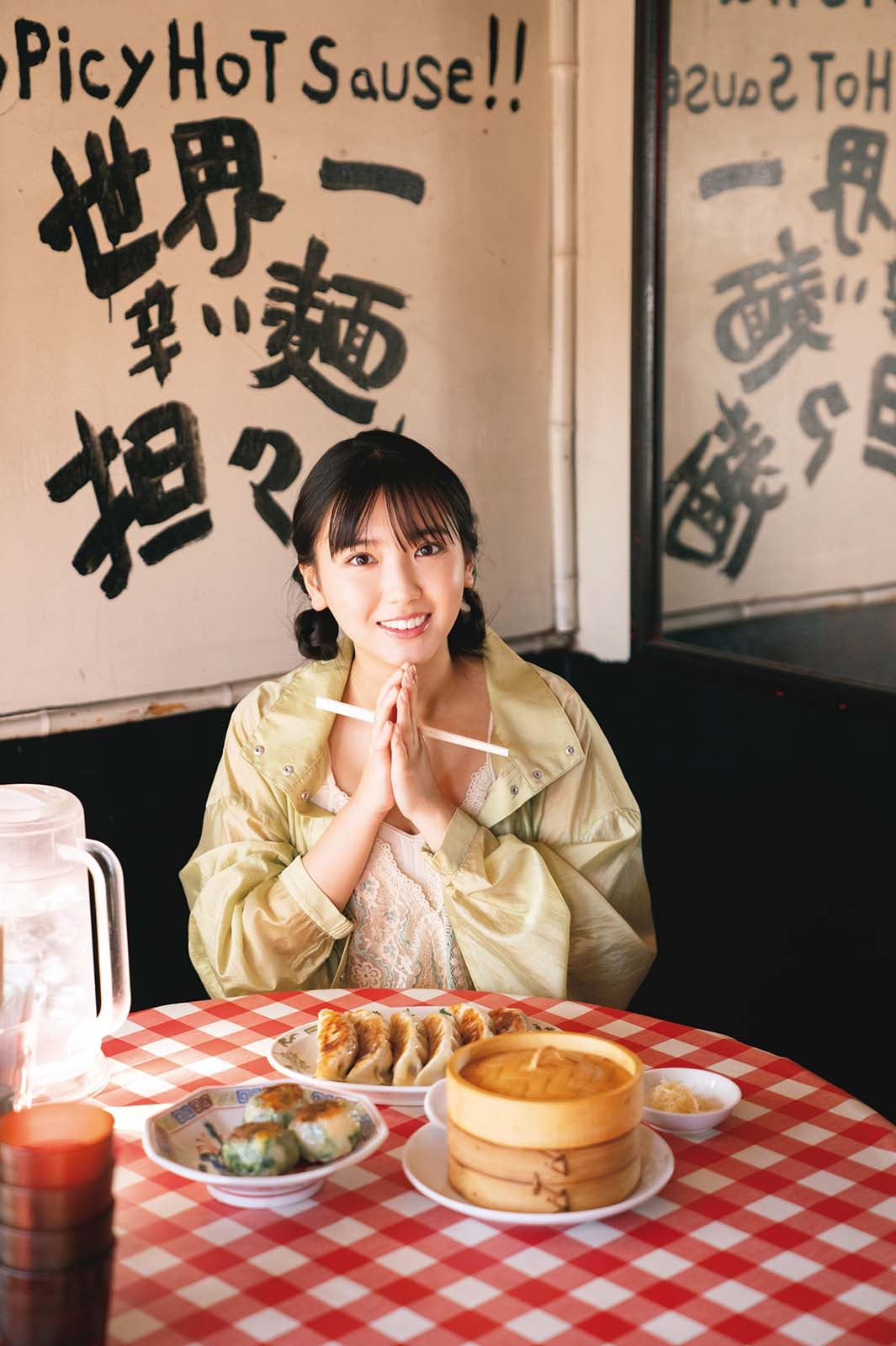 沢口愛華／「Tokyo trip」より（C）佐藤佑一／講談社