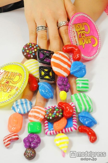 ド派手ネイルに賛否両論 話題の黒ギャルを直撃 誰にも迷惑かけてない モデルプレスインタビュー モデルプレス