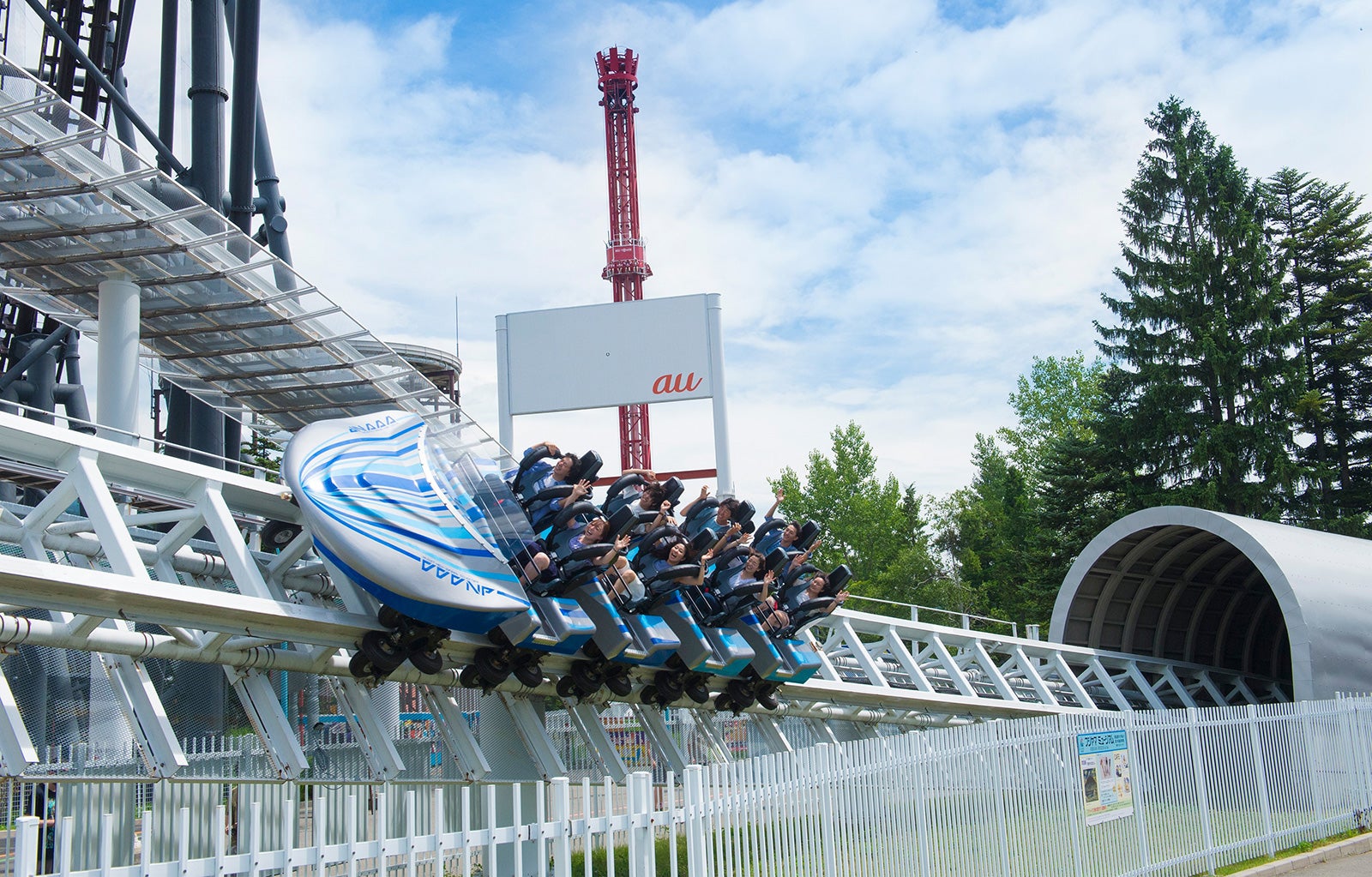 ド･ドドンパ／画像提供：富士急行