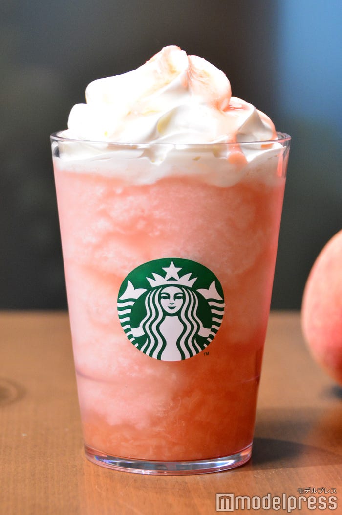 ヘブンリー ピーチ フラペチーノ(C)モデルプレス