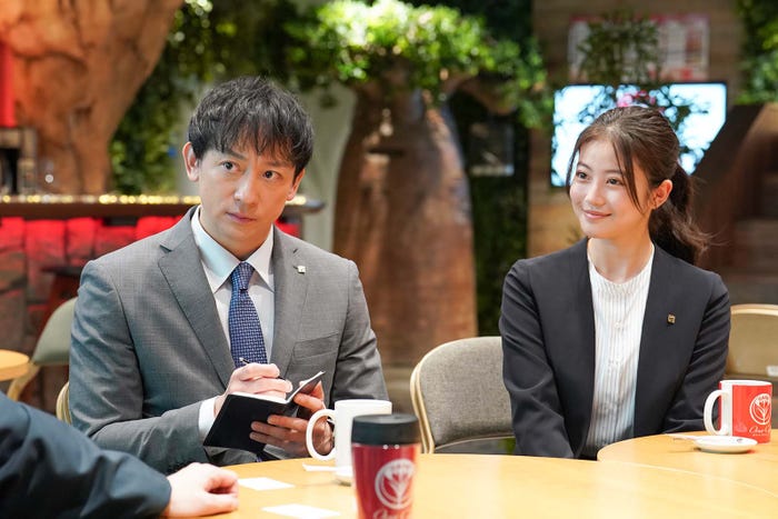 山本耕史、今田美桜「花咲舞が黙ってない」(C)日本テレビ